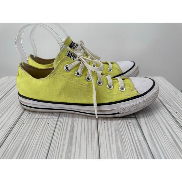 Converse Soft‎ Yellow Low Top Lace-Up Sneakers Men’s 7 Women’s 9 Casual Shoes - Picture 4 of 8